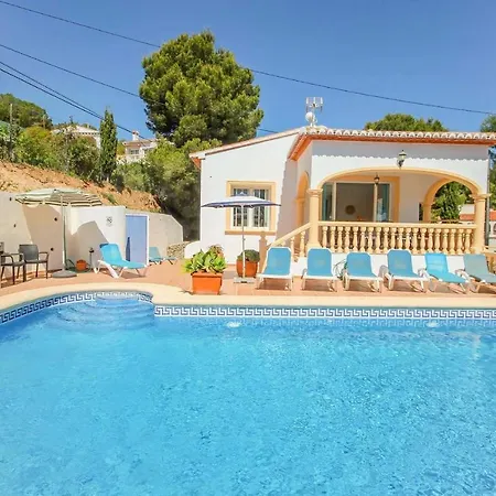 Hermosa Villa *